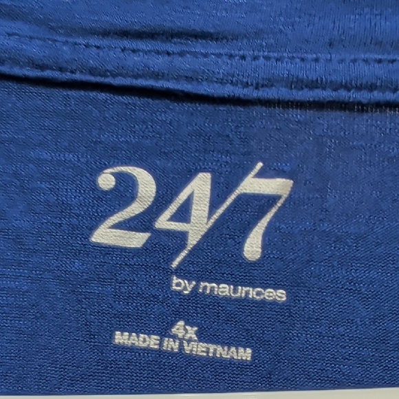 Chic Royal Blue Short Sleeve Women's Tee - Picture 2 of 4